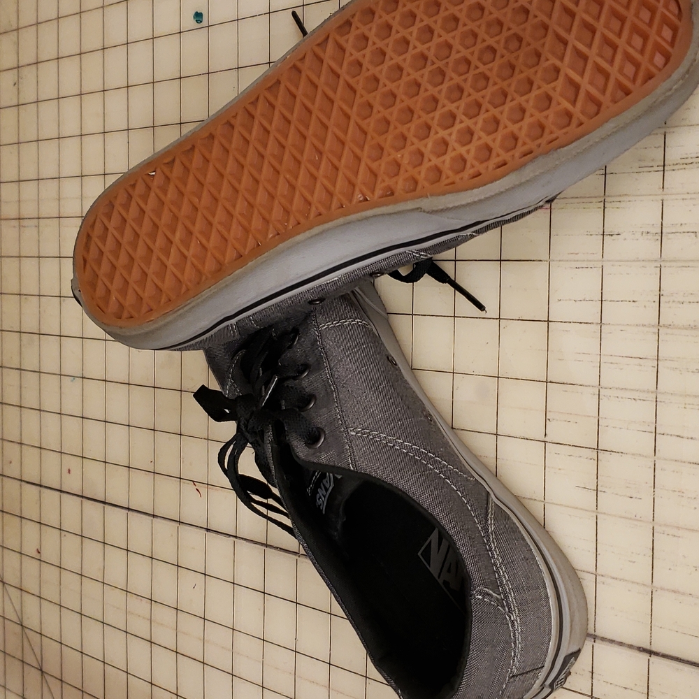 Shose - Picture 3 of 4